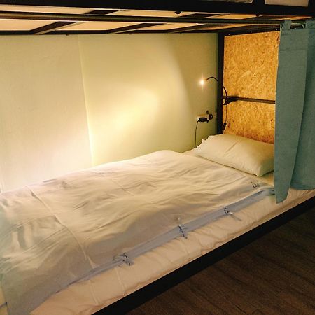 On My Way - Taipei Hostel Экстерьер фото